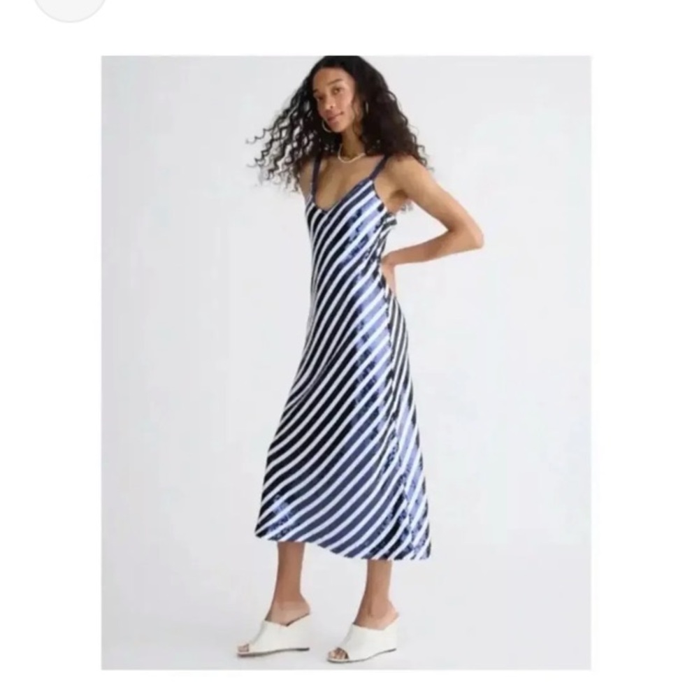 NWT J. Crew Collection Gwenyth V-Neck Slip Dress in Navy Sequin Stripe 4